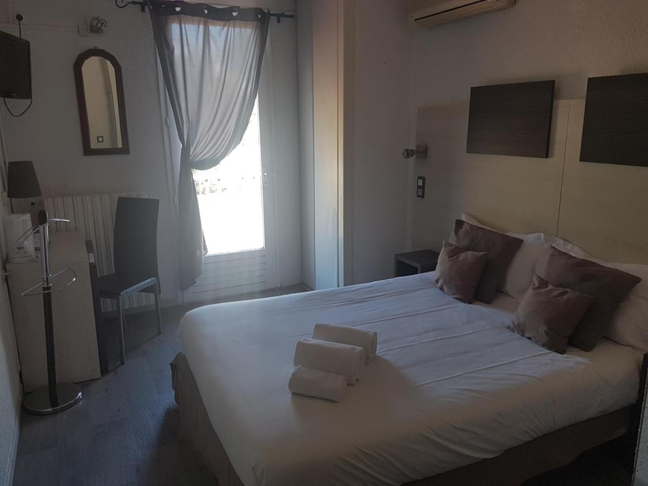 Logis Hotel Restaurant Les Charmettes Аржель-сюр-Мер Экстерьер фото